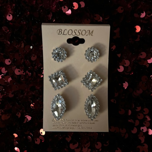 Jewelry - Brand new rhinestone statement studs! 💋🌹❤️ Set of 3 different shapes
